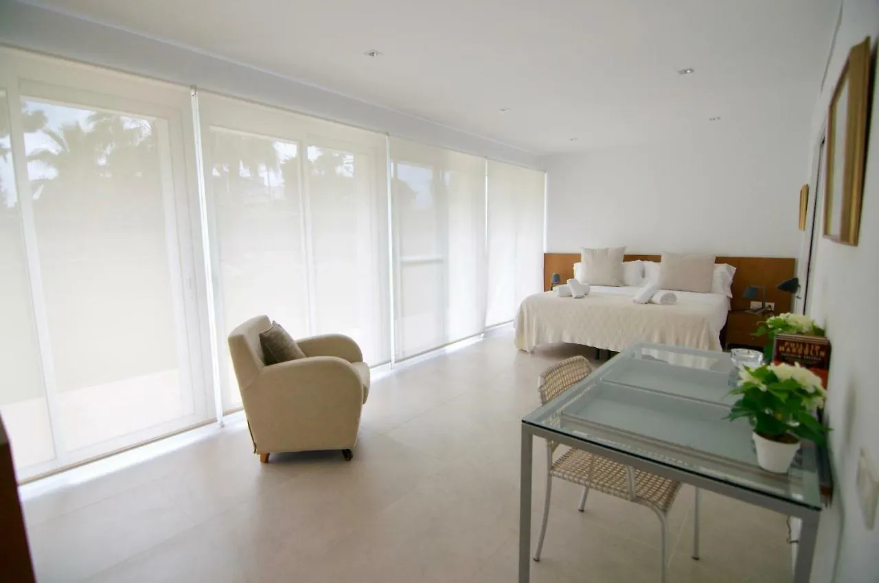 Luxury Beach House Сиджес 0*,  Испания